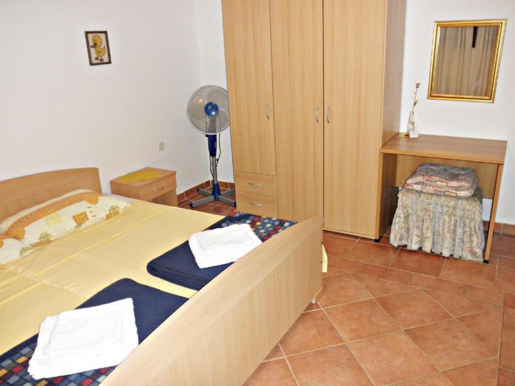 Apartments Pine Diver Pinezići Esterno foto